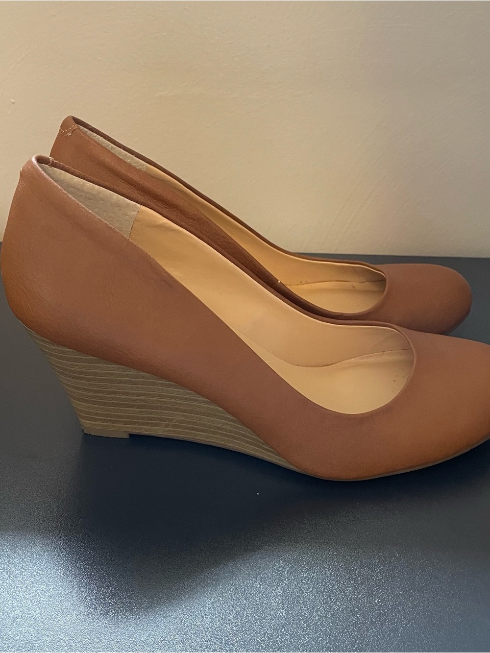 Jessica Simpson Tan Wedges Size 7 - Picture 4 of 9